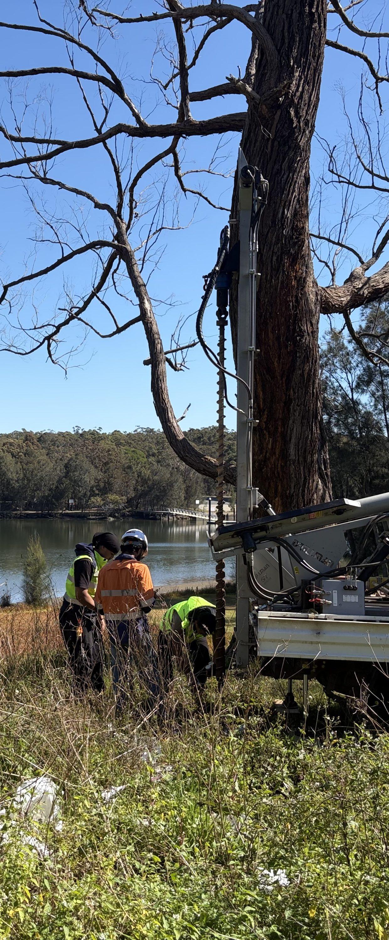 SFGEO team drilling, Georges River, Sydney The SFGEO crew drilling beside the water on a Sydney reserve